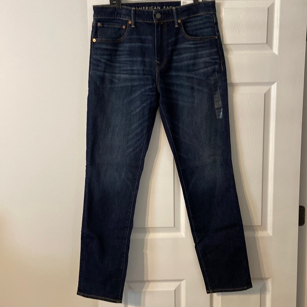 American Eagle Mans Jeans brand new with tag size 34/34 Airflex + Temp Tech